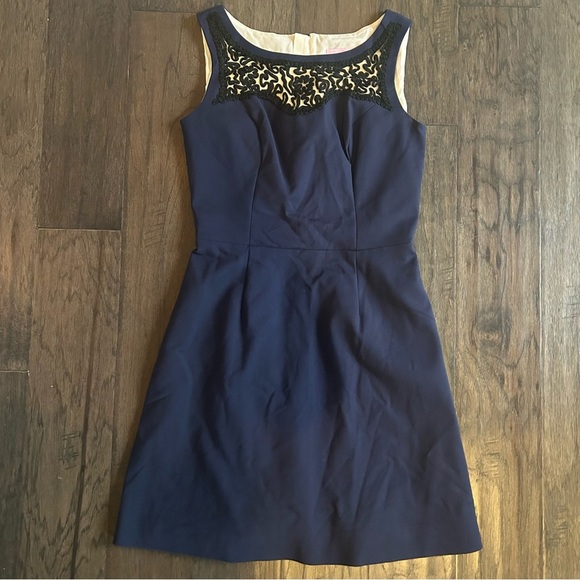 Lilly Pulitzer Dresses & Skirts - Lilly Pulitzer Navy Embroidered Dress Size 0 Classic Resort Chic